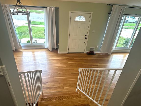5th image of 7413 Dominion Dr