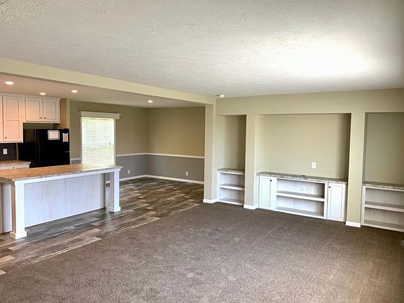 2nd image of 58965 Ivy Ct