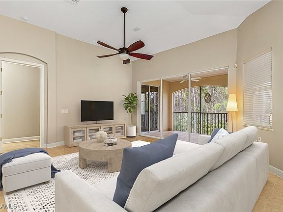 4th image of 10511 Sevilla Dr APT 202