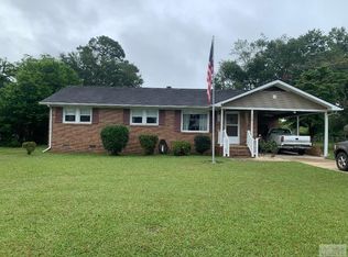 5420 Plantation Dr, Sumter, SC 29154