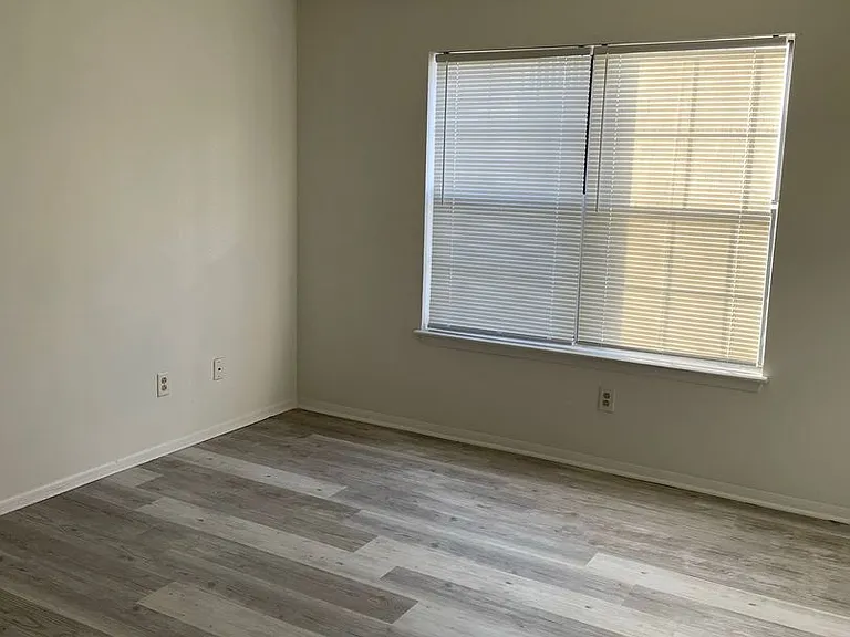 5716 Summit Arch — Photo 12