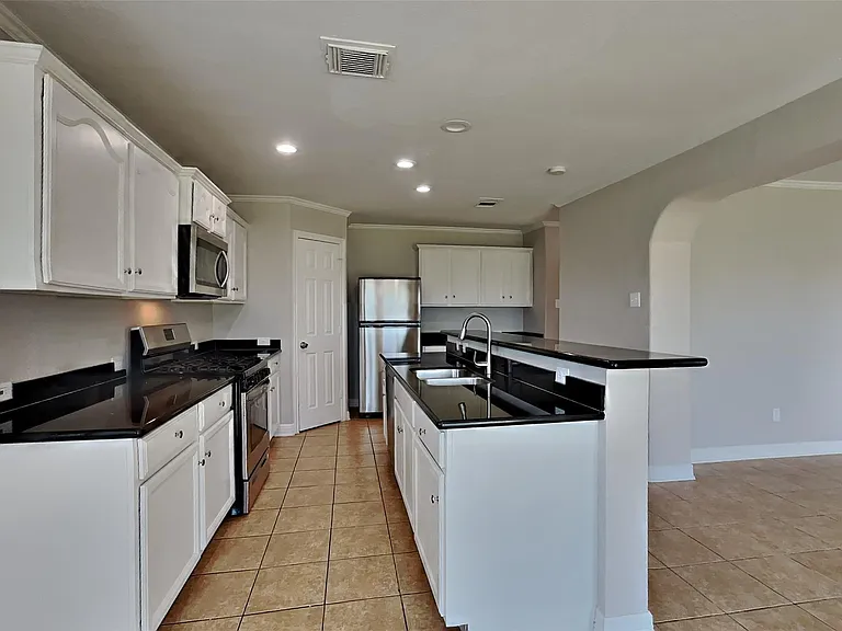8803 Butterstone Ridge Ln — Photo 4