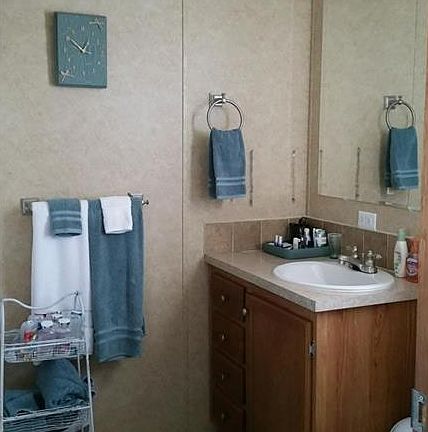 5th image of 27 Wakefield Dr