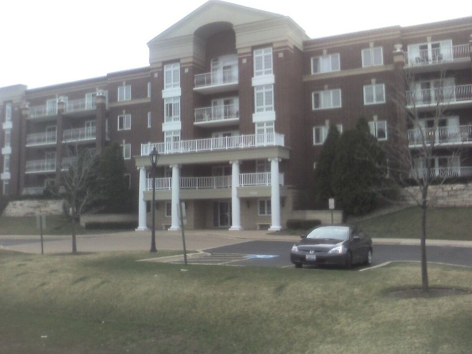 1st image of 7031 W Touhy Ave