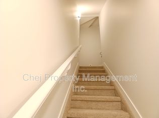 3475 Kulay Grn SW, Edmonton, AB T6W5J7