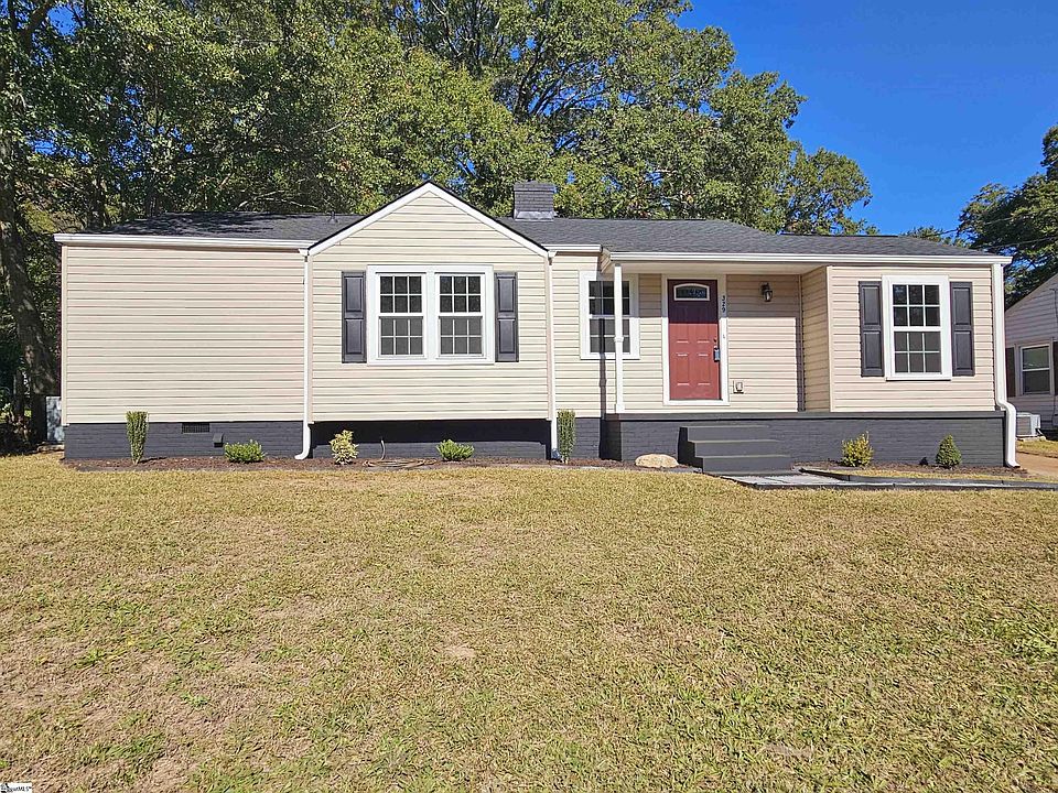 1st image of 329 Crosby Cir