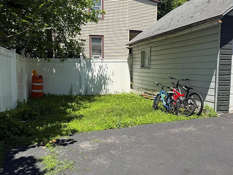417 Baker St #A — Photo 15