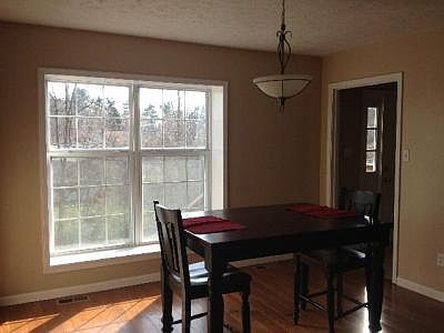 4th image of 104 Stiffler Dr