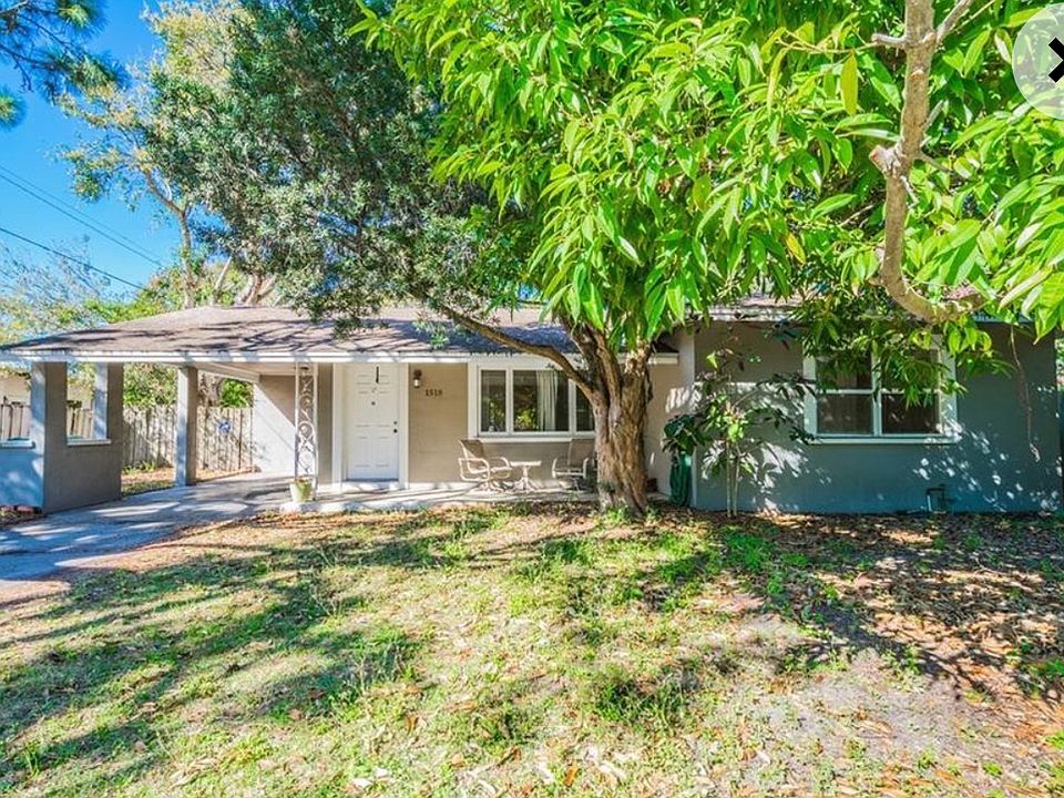 Updated Florida cottage home