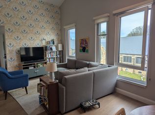 368 Pleasant St Unit 303, Malden, MA 02148