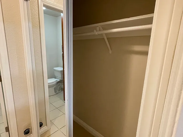 7261 Amigo Ave #10, Reseda, CA 91335 — Photo 8