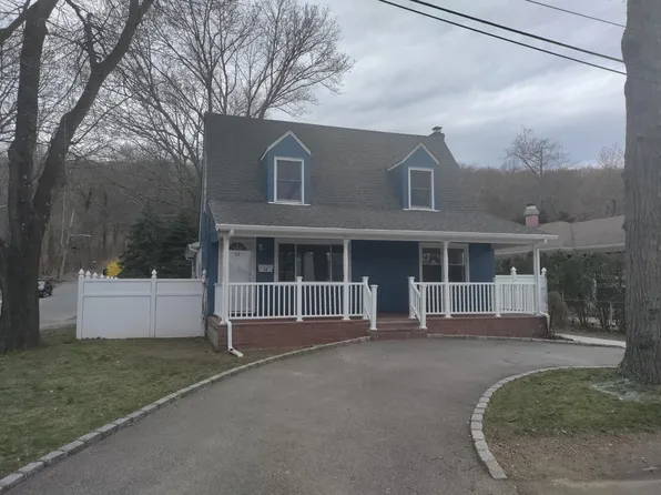 15 Ketcham Pl, Melville, NY 11747