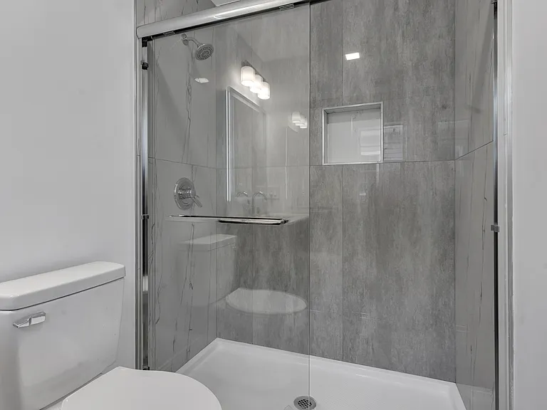 8 Anthony Ave #1 — Photo 10