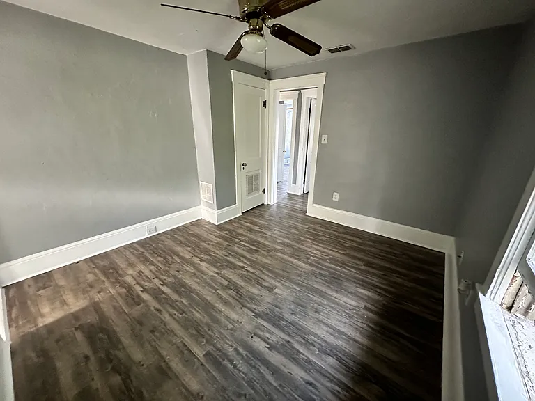 827 N Oleander Ave #1 — Photo 7
