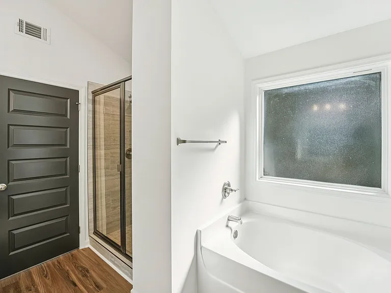 Quinn Residences at Dorchester Place — Photo 126