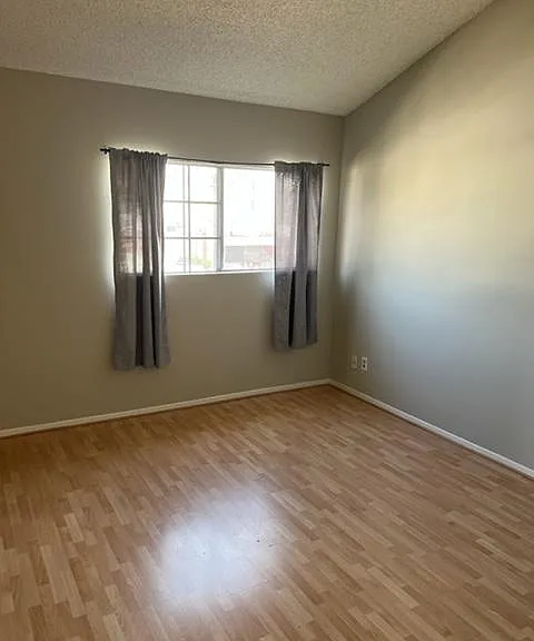 147 W Acacia Ave #114 — Photo 10