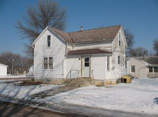 201 3rd Ave S, Lakefield, MN 56150