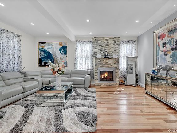 5th image of 26 Hilbert Street