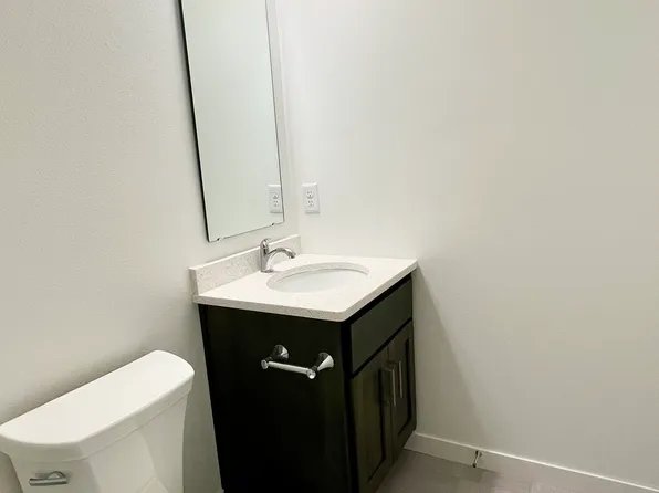 6730 67th Ave S, Horace, ND 58047