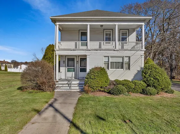 82 Arlington St, Taunton, MA 02780