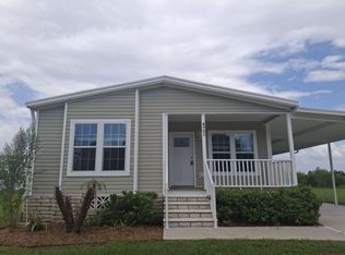 4902 Backwoods Rd, Zephyrhills, FL 33541