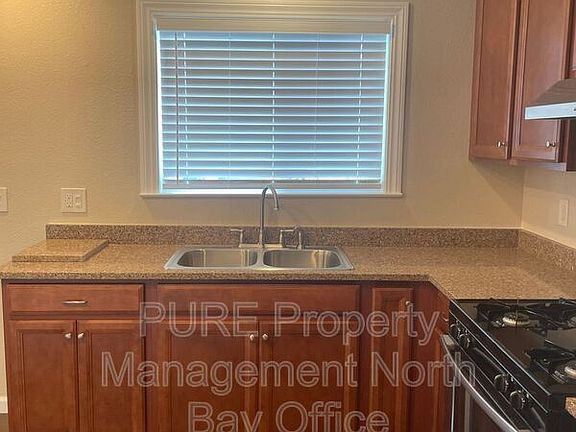 3rd image of 210 Norton St #1-8