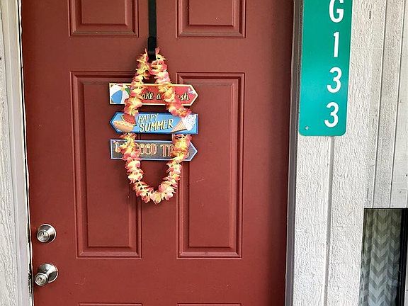 3rd image of 197 Holly Hill Cir