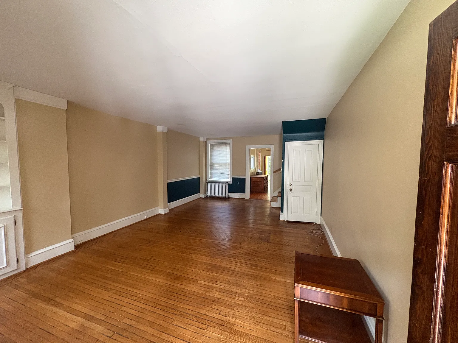 30 E Miner St — Photo 2