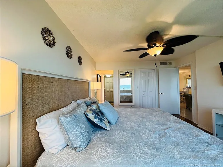 9490 S Ocean Dr #213 — Photo 34