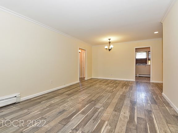 5th image of 49 Regency Park #49