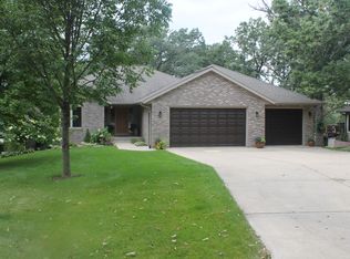 16853 257th Ave, Spirit Lake, IA 51360