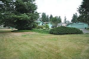 4th image of 7626 Pacific Ave SE