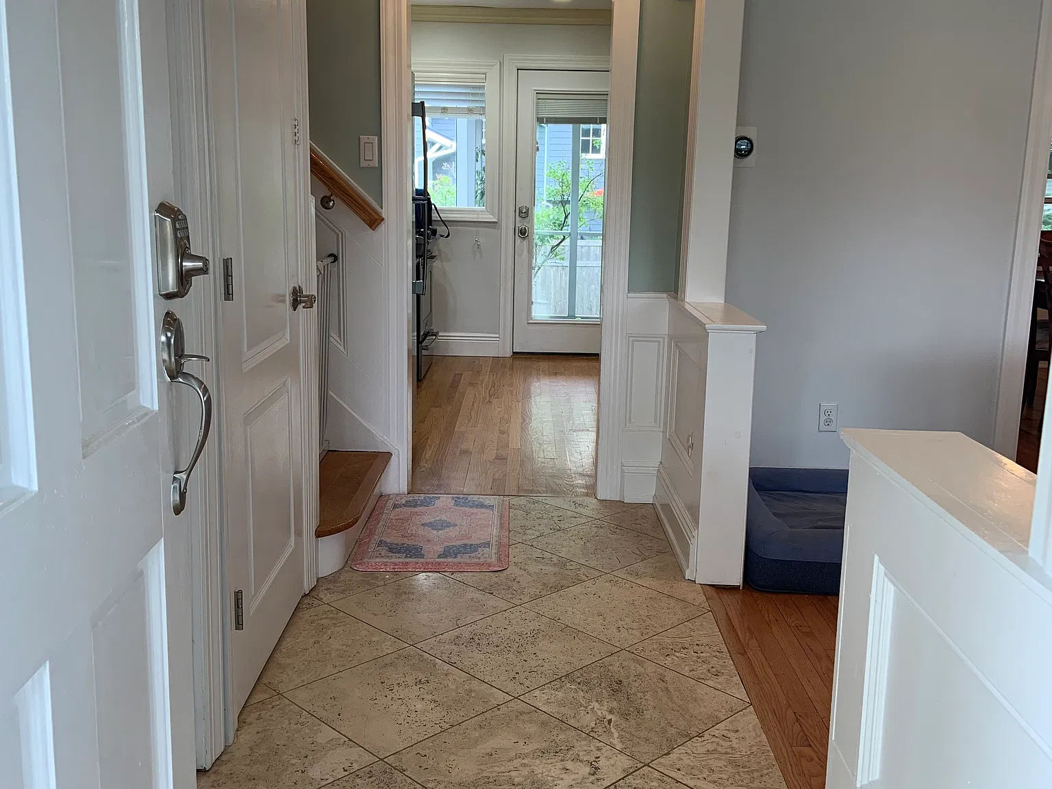 3 bed, 1800 sqft, $5,150 — Photo 3