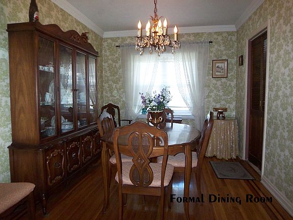 Formal Dining Room