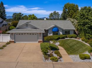 2750 Blue Bell Dr, Redding, CA 96001