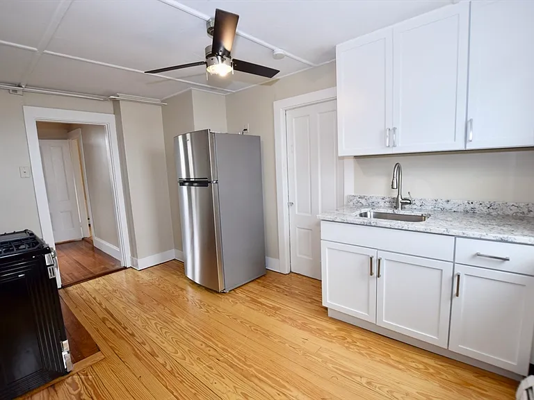 19 Clyfton St #3 — Photo 16
