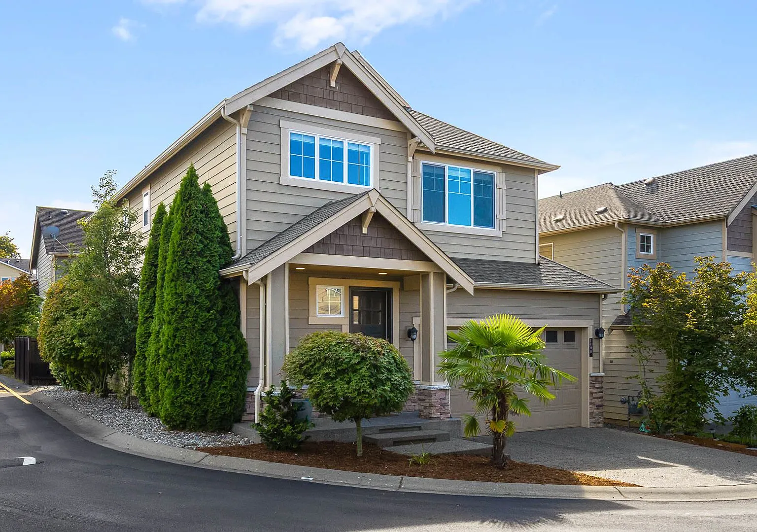 Beautiful Northbrook Home with High-End Finishes, Spacious Layout & Community Amenities — Photo 1