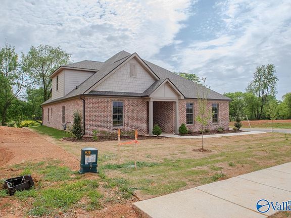 4th image of 21742 Hemlock Dr