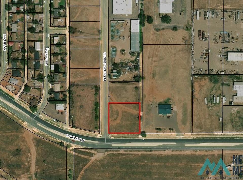 2nd image of 301 Industrial Park Rd