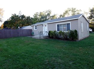 27705 Clarita St, Livonia, MI 48152