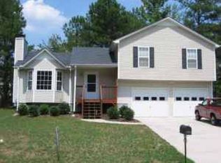 817 Regency Ct, Villa Rica, GA 30180