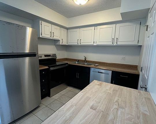 2nd image of 7409 Golden Springs Dr #7409
