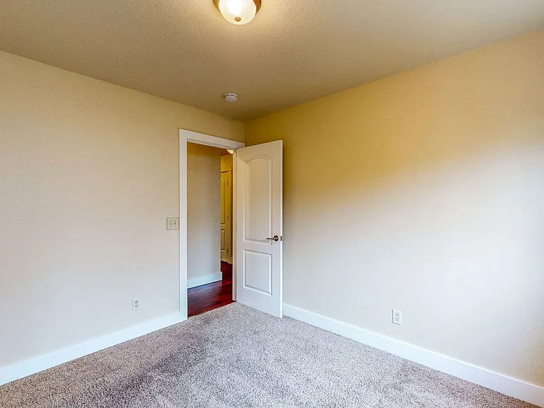 2135 Pebblewood Ct — Photo 29