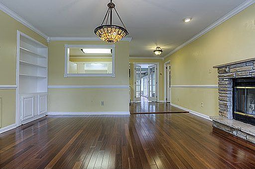 2nd image of 7309 Willette Ct