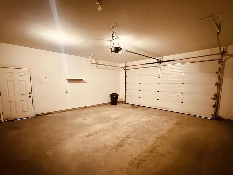 4542 W Amanda Dr — Photo 12