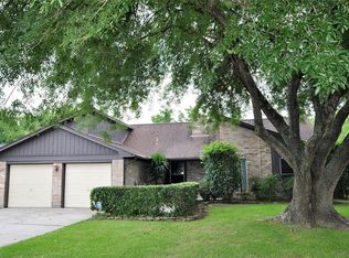 3705 Stoneybrook St, Baytown, TX 77521