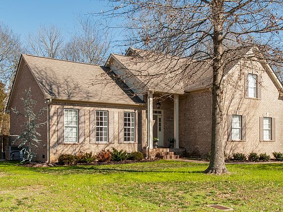 3rd image of 6516 Buttercup Dr
