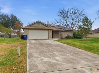 127 Santa Fe Rdg, Seguin, TX 78155