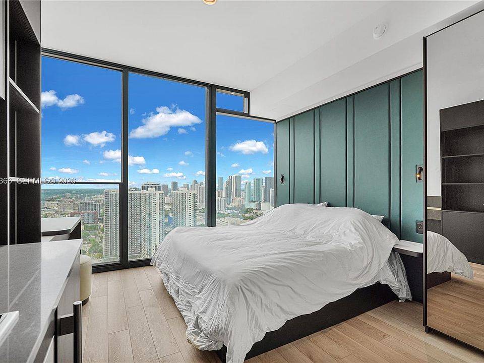 1st image of 20 NE 11th St #3603A