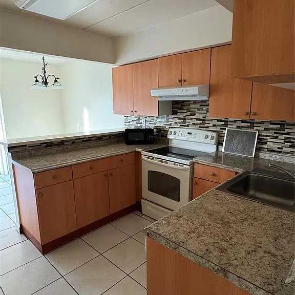 15690 SW 82nd Circle Ln #912 — Photo 4